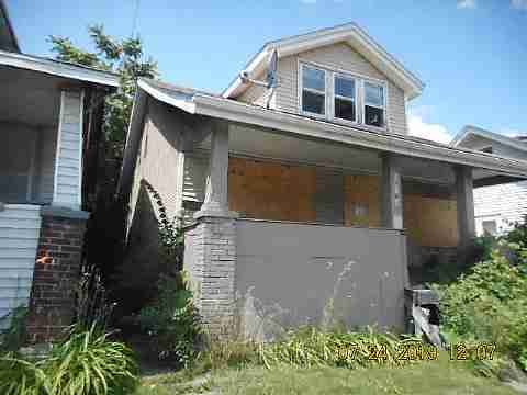 19171 Danbury (3)_m.jpg